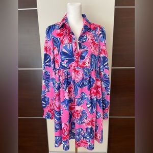Lilly Pulitzer dress. Never been worn. Size xs.